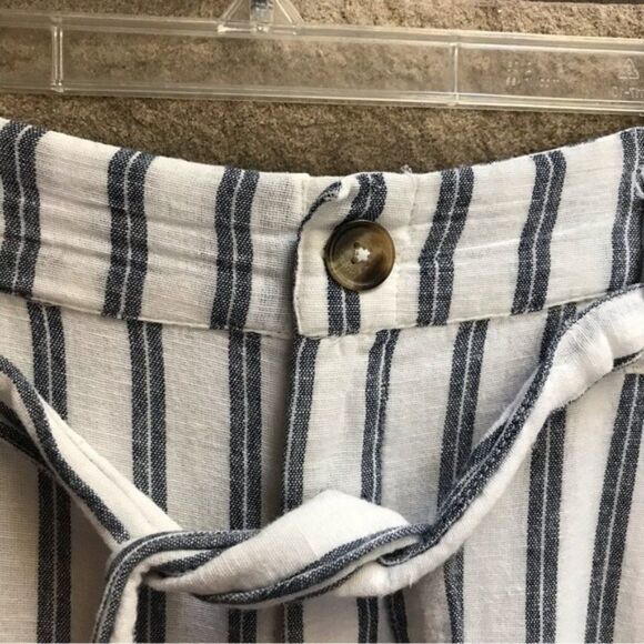 American Eagle Straight Leg Belted Elastic Waist Pants White Blue Stripe large - Picture 5 of 8